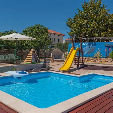 Willa Reunion Pirovac