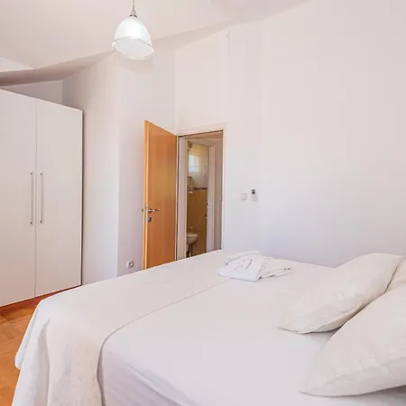 Reunion Villa