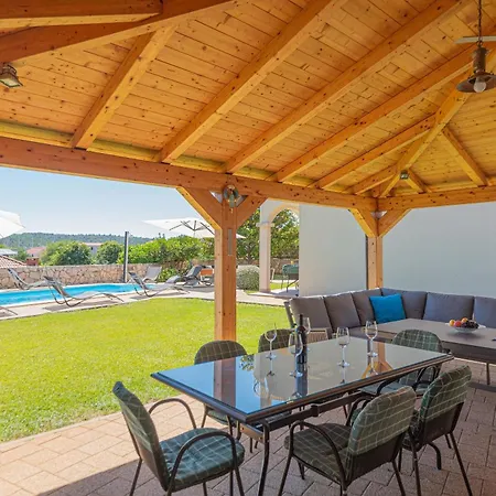 Reunion Villa Pirovac