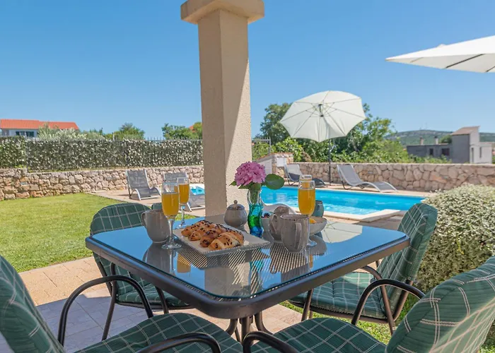 Reunion Villa Pirovac